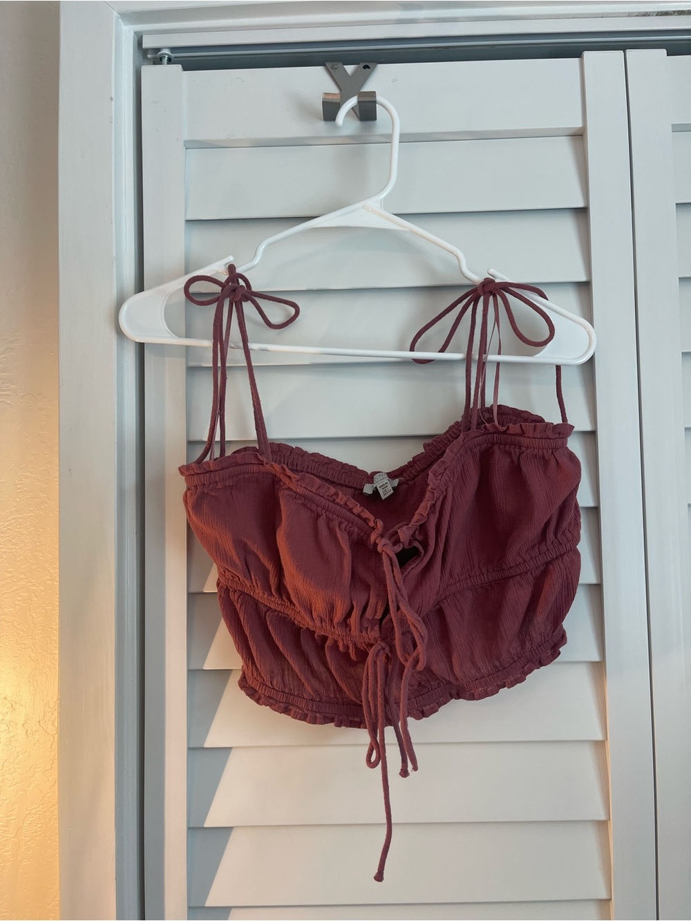 Pull&Bear Ruched Strap Crop Top in Plum